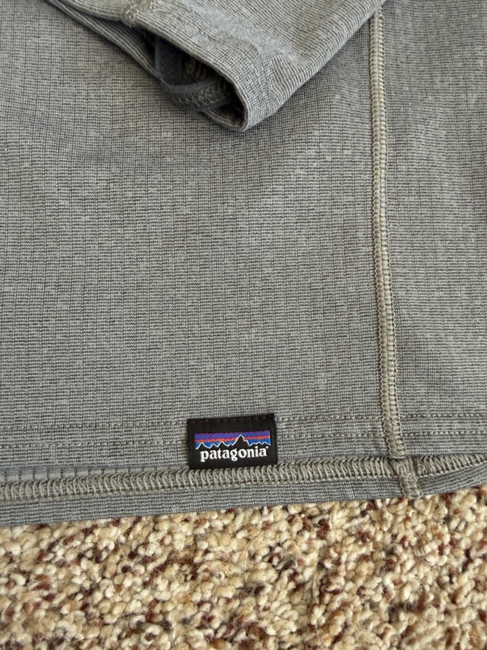 Patagonia Men's Caplene Baselayer Heather Gray Crewneck Long Sleeve Shirt. Sz XL - Picture 3 of 3